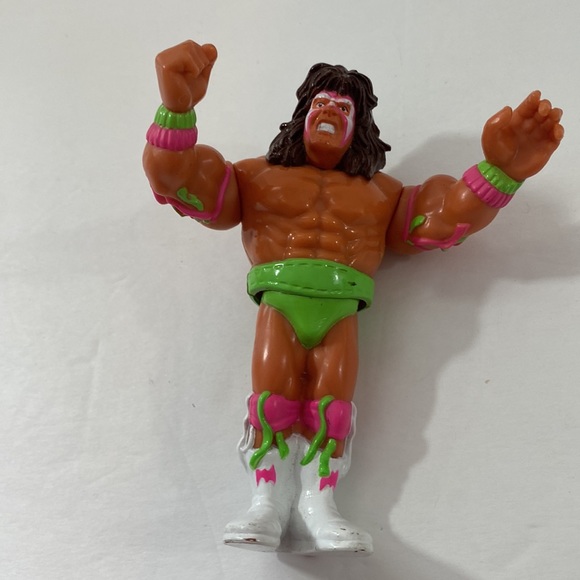 Ultimate warrior 1990 vintage wrestler Hasbro Preowned condition-see pictures - Picture 9 of 9